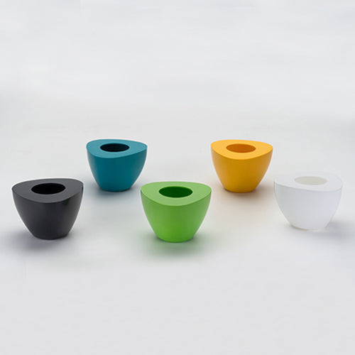 Triangle small self watering planter